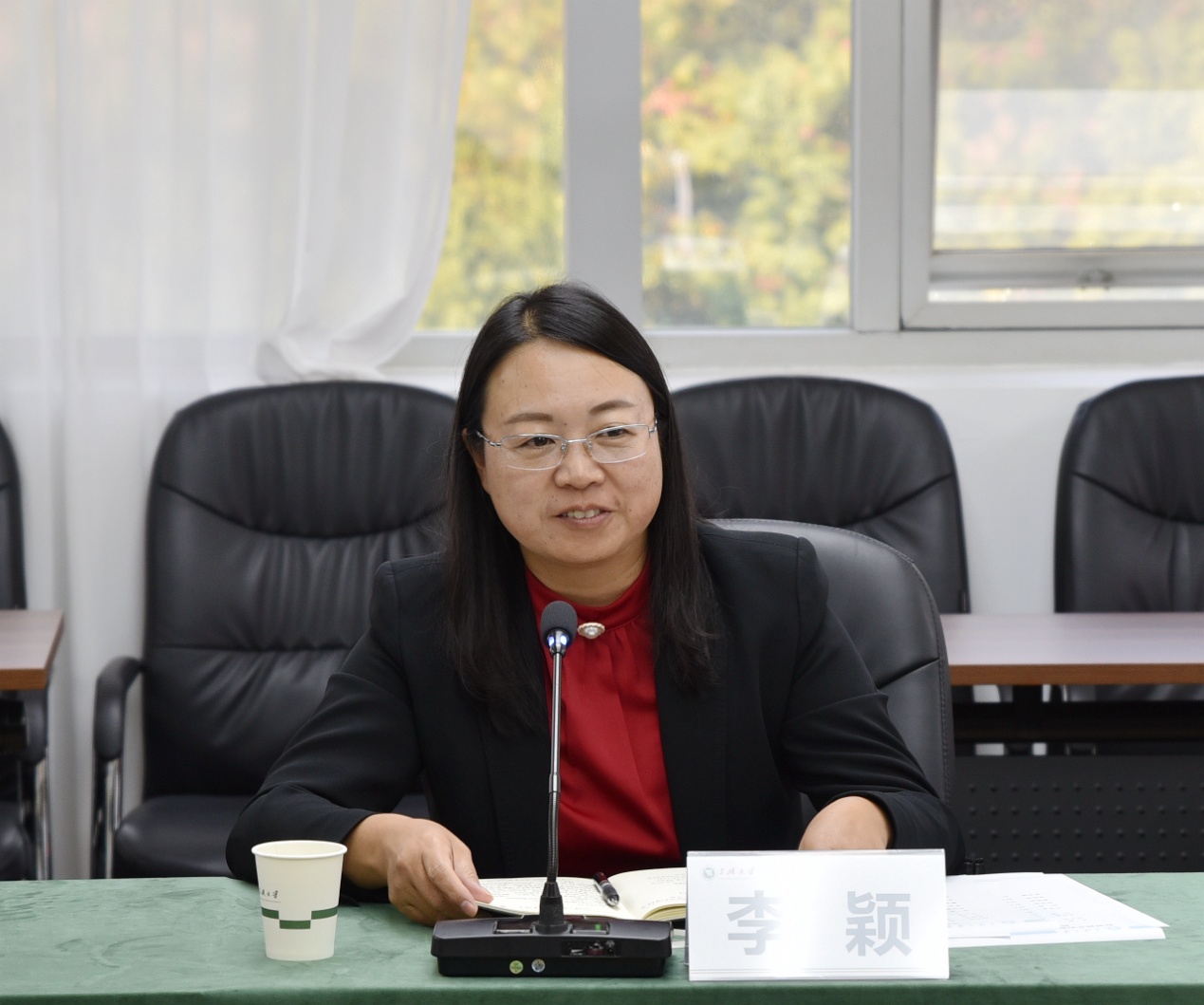 李颖书记特写.JPG